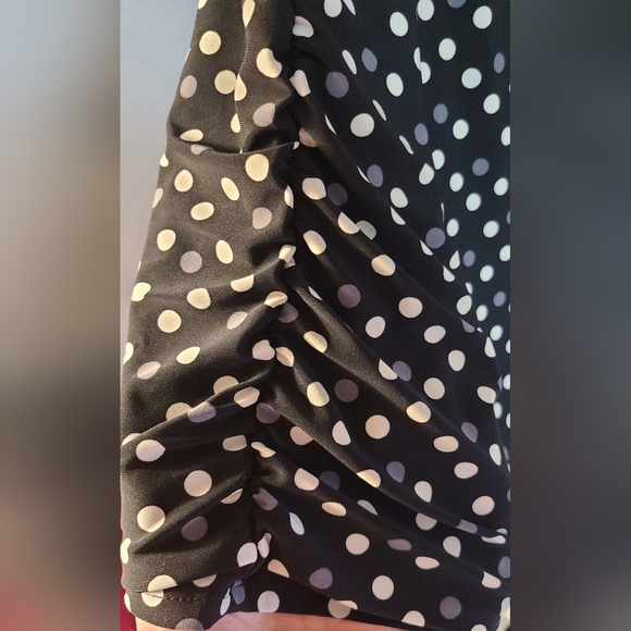 ANNE KLEIN WOMEN'S SIZE 1X FULLY LINED SHELL - Picture 3 of 7